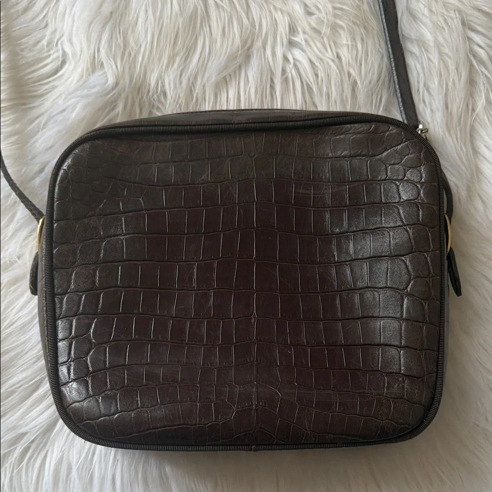 Salvatore Ferragamo Vara Brown Embossed Leather Designer Shoulder/ Crossbody Bag - Picture 5 of 16